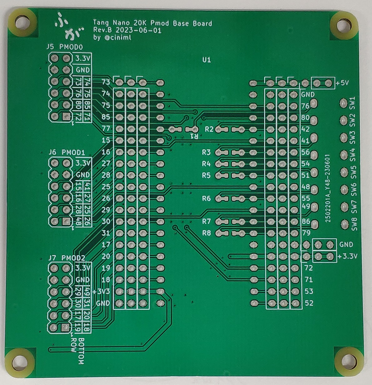Read more about the article Tang Nano 20K Pmod Base Board